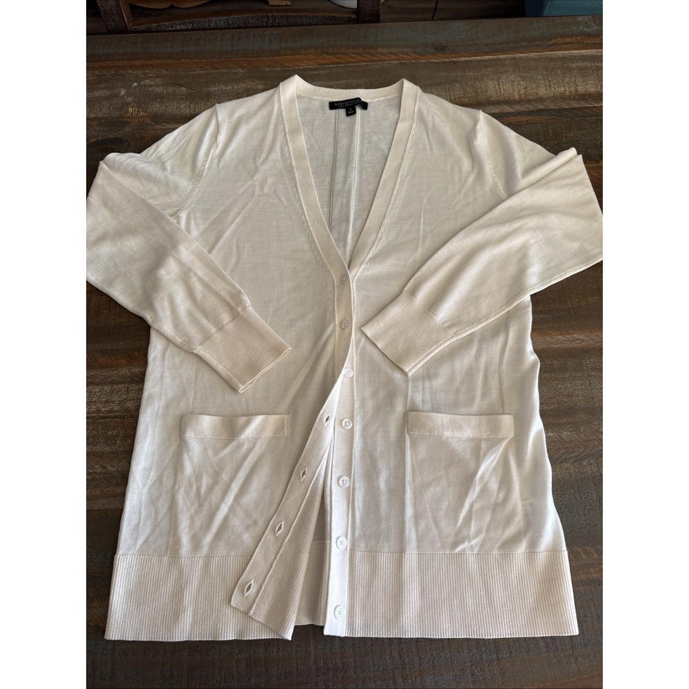 Banana Republic 100% Merino Wool Women's Cream Button Down Cardigan Size S